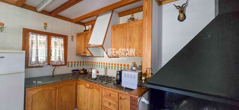 Foto cd3a26db-5f05-4d65-b3e7-757b01ba8ead. Chalet dans carrer poligono 78 43 dans Ampolla (L´)