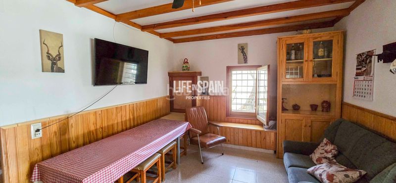 Foto db1c2e41-b06a-4d2b-800c-a4df28973e89. Chalet dans carrer poligono 78 43 dans Ampolla (L´)
