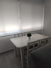 Rent Flat in Plaza roger de lauría 4-2. Piso para estudiantes