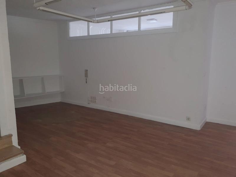 Foto e0586dd4-5d12-43da-a892-0274db9383ca. Local comercial entreplanta para uso desitinto a vivienda en Huelva