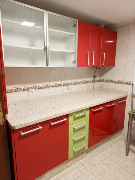 Foto 173ef2d6-afd7-494b-9dec-958e12fa9c27. Rent flat in plaza santa teresa de jesús 33 in La Orden Huelva