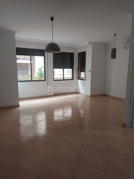 Foto 3f6b4cd2-12f0-4c81-9476-e05e22474e6e. Rent flat in calle ginés martín 8 in Centro Huelva