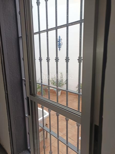 Foto e463b381-ab26-4a03-bb44-fd7ccce308e3. Alquiler local comercial en avenida San Antonio 29 local en venta y alquiler en Huelva