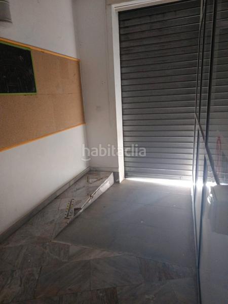 Foto e4a86bd2-8b9b-4909-85e9-f8f5ba67b751. Lloguer local comercial a avenida San Antonio 29 a Huelva