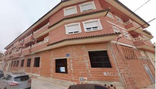 Edificio en Madrigueras. Obra parada - madrigueras