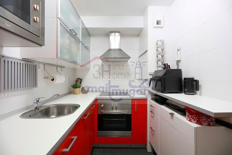 Foto 0fdac332-dd8e-4155-9412-4a17bb909e54. Casa adossada amb calefacció a Hendaye
