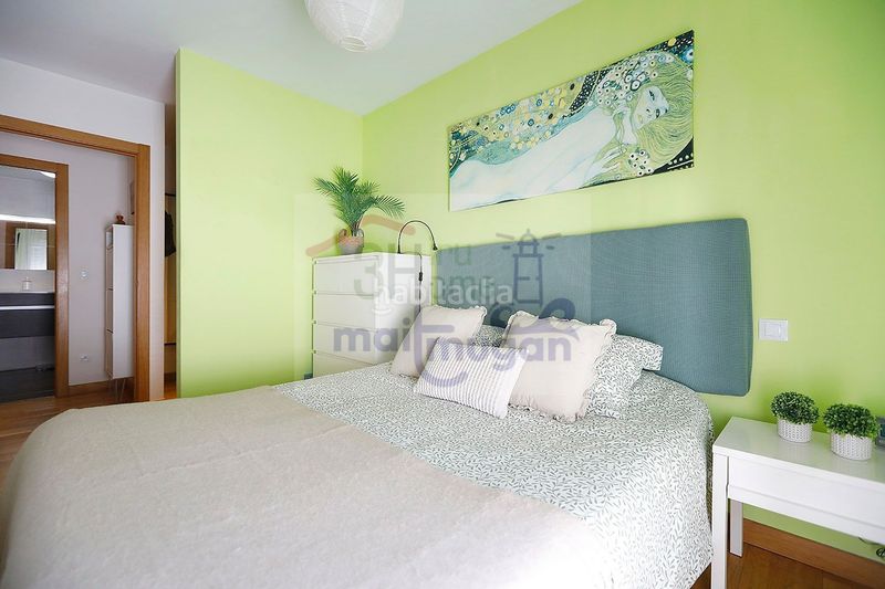 Foto a5b29c98-8dfe-4497-a290-14be0d91c136. Casa adossada amb calefacció a Hendaye