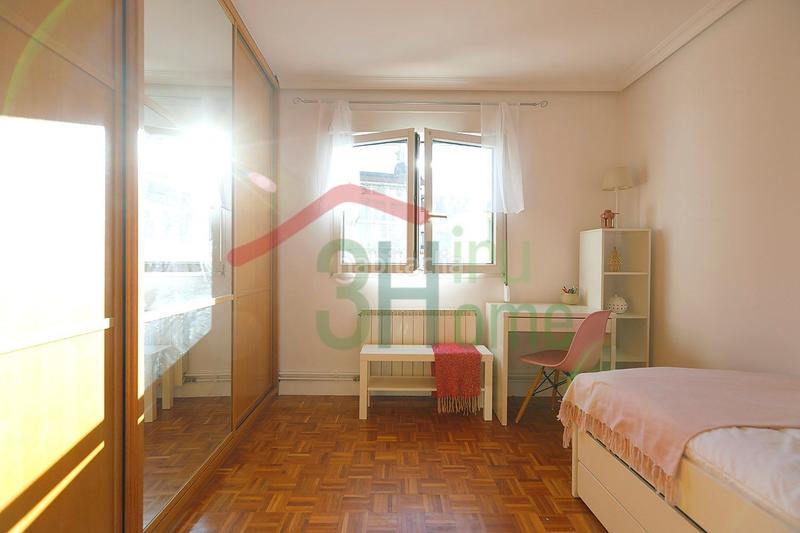 Foto 1944535f-e148-41c3-bacd-0dbcc7e2af7f. Appartement avec chauffage dans Lapice - Larreaundi - Olaberria - Meaka Irun