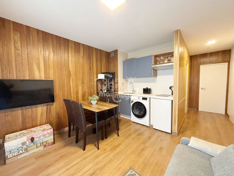 Foto d564cfa4-55ad-476d-bd4c-2a9f3b9f84d7. Apartament amb calefacció piscina a Hendaye