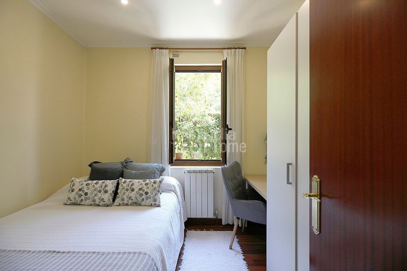 Foto 00a35afb-f00d-446b-aff7-8f0bcb661f7a. Casa amb calefacció a Lapice - Larreaundi - Olaberria - Meaka Irun