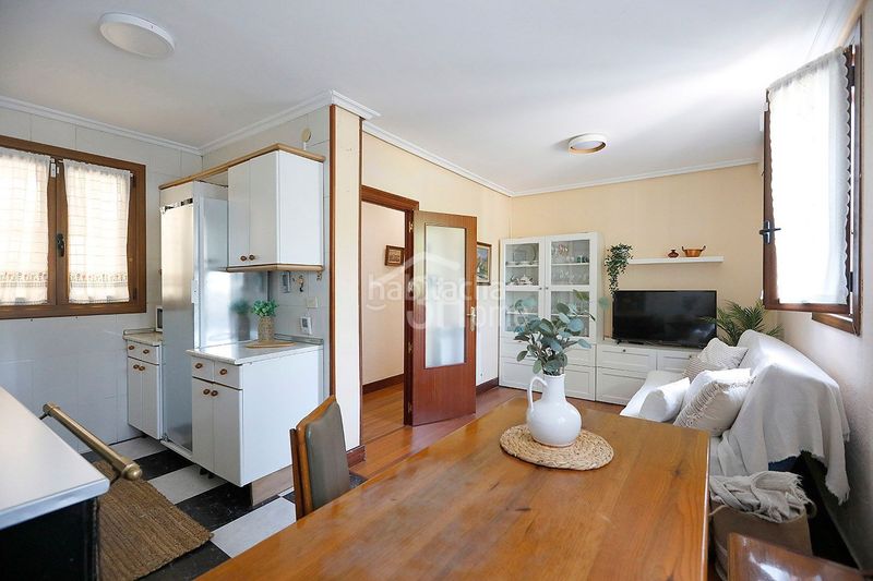 Foto 1f23ca28-18fc-43a7-b652-415565586892. Casa amb calefacció a Lapice - Larreaundi - Olaberria - Meaka Irun