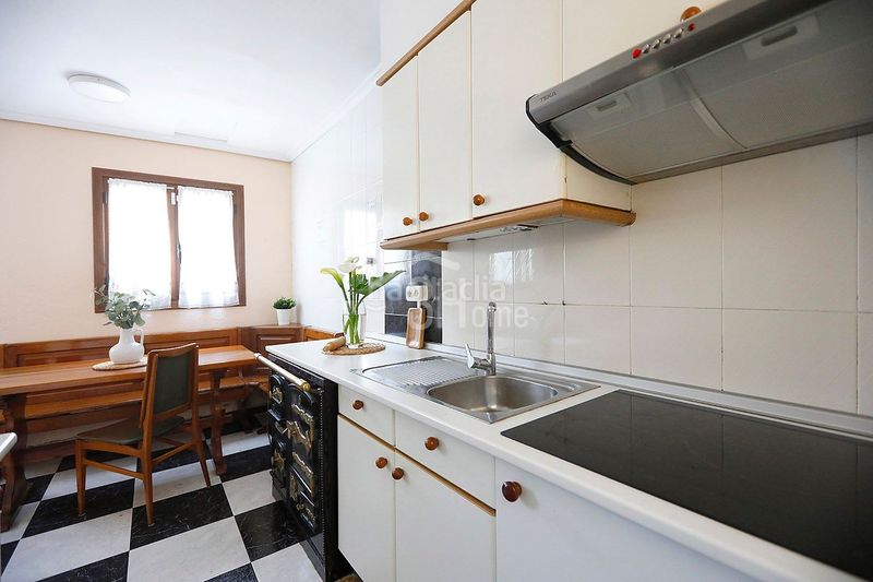 Foto 9c445e09-92fc-40e2-a181-bf136e4a7dc6. Casa amb calefacció a Lapice - Larreaundi - Olaberria - Meaka Irun