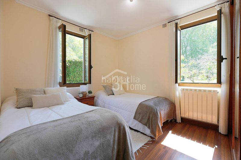 Foto d7425497-086d-4706-9035-45d14f7f1224. Casa amb calefacció a Lapice - Larreaundi - Olaberria - Meaka Irun