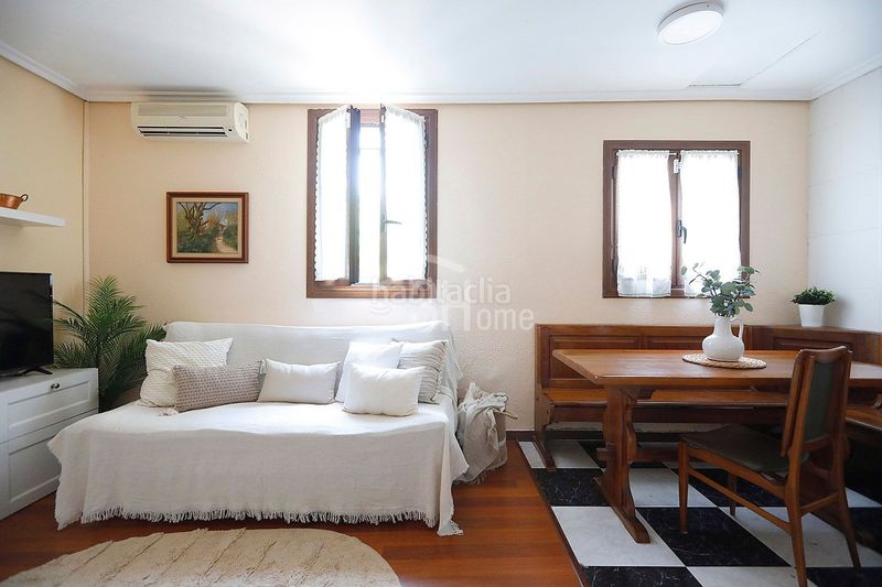 Foto e943d89b-835a-451c-bb63-84984c3b0e43. Casa amb calefacció a Lapice - Larreaundi - Olaberria - Meaka Irun