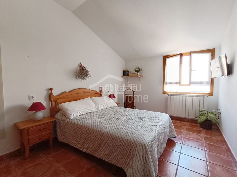 Foto b9c05f21-fda9-488d-ab3a-1f7c9ad2a336. Casa amb calefacció a Corella
