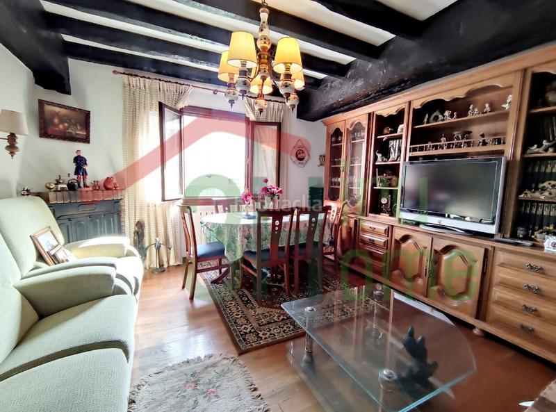 Foto 3e352442-c737-4fd3-9355-0c5818ad33c8. Haus mit heizung parking in Centro - Mendibil - Santiago Irun