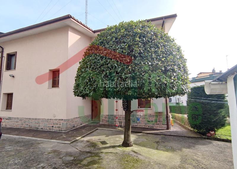 Foto 5188fe31-cf44-40a7-8987-a7703f75956b. Haus mit heizung parking in Centro - Mendibil - Santiago Irun