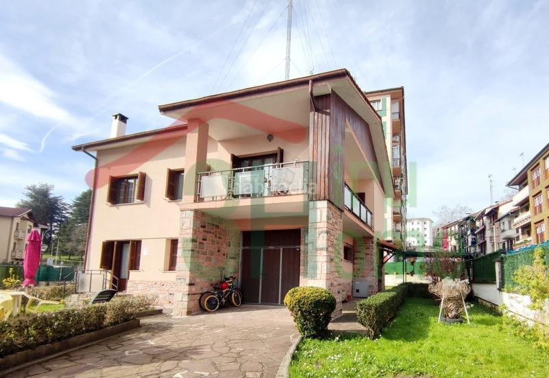 Foto adcf6f65-9faf-4ffa-9b94-c7434ccfa3e9. Haus mit heizung parking in Centro - Mendibil - Santiago Irun