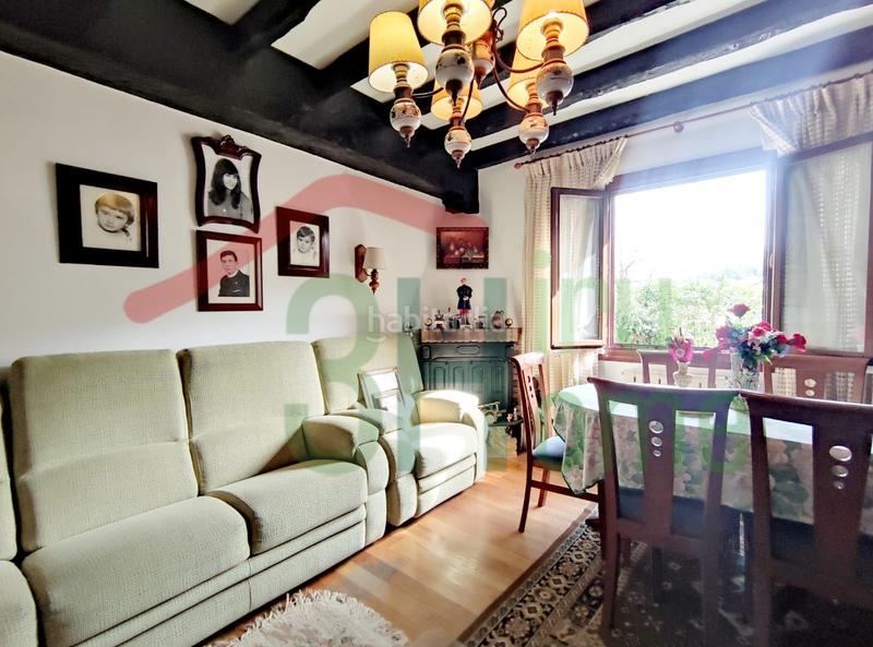 Foto d5b2962a-a187-47d1-8cfc-81a054c5bd29. Haus mit heizung parking in Centro - Mendibil - Santiago Irun