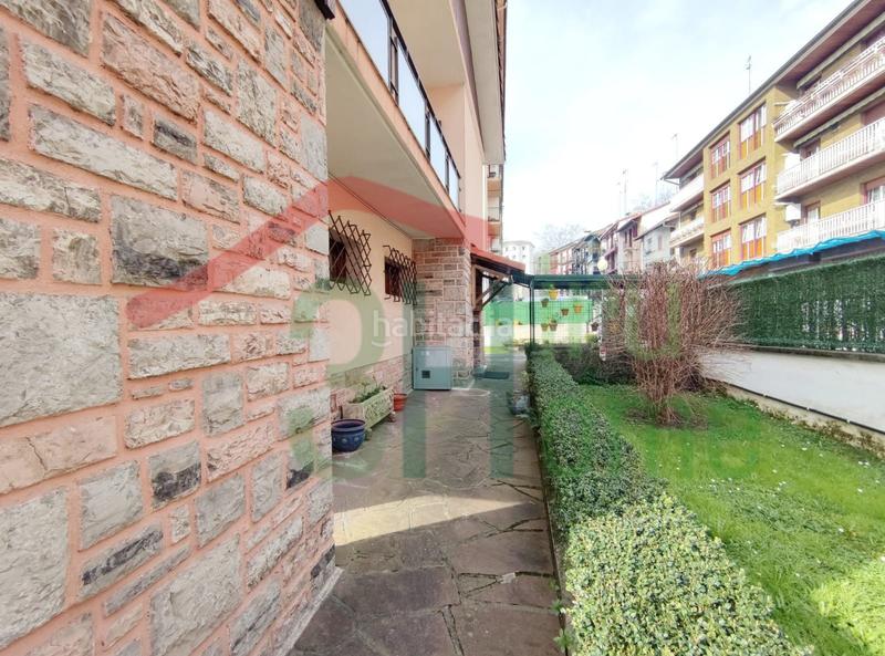 Foto e8bdac90-9b34-4ca1-882d-e04784378970. Haus mit heizung parking in Centro - Mendibil - Santiago Irun
