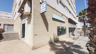 Local Comercial en Duggi - Rambla - Los Hoteles. Se vende local en sta m del mar