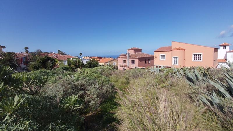 Foto 33cee79f-1b2a-4de3-997d-4e3ae7560d2c. Wohngrundstück in Sauzal (El)