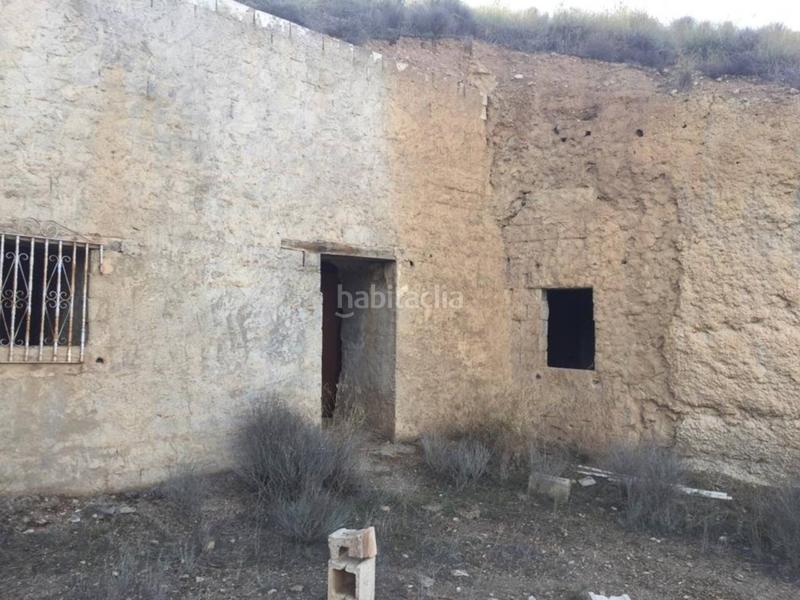 Foto d800beb9-43ce-4978-ac66-2675891e2971. Finca rústica a Guadix