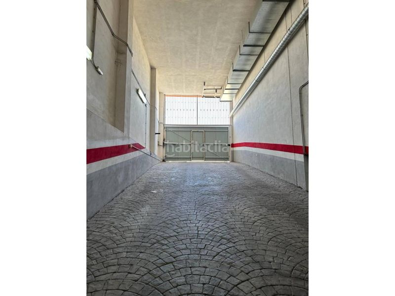 Foto 2600c3b3-859c-4723-9c08-c217c0eb21f7. Local comercial a calle clara campo amor 1 a Chauchina