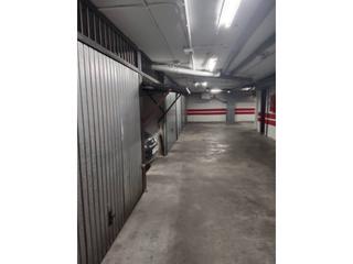 Aparcament cotxe a Cañaveral 28. Cansado de dar vueltas y no encontrar aparcamiento?