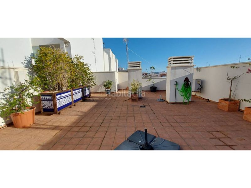 Foto c9296ea4-6122-494c-a5bb-498e452dd972. Pis a calle santo domingo 6 a puerto de Garrucha Garrucha