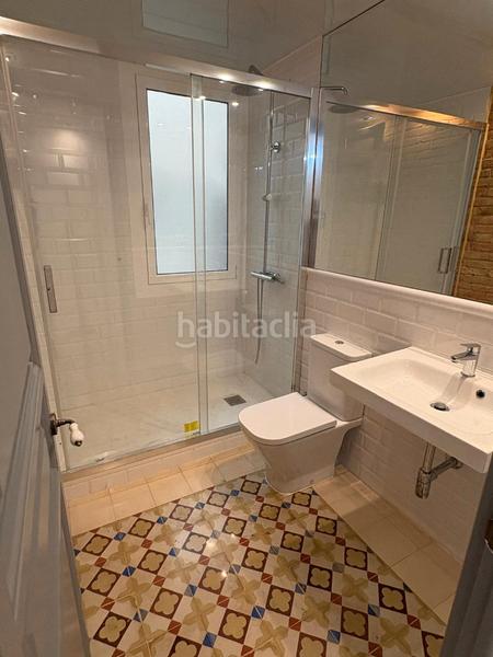 Foto 3e4f2b9d-137c-4d2d-a0b8-9b6765ab8955. Pis amb calefacció a Gòtic Barcelona