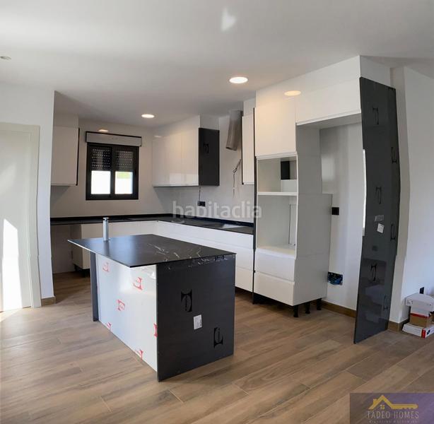 Foto 7253971d-656c-46d0-98ba-209cf7f8b43b. Chalet in de la gineta s/n in Fortuna