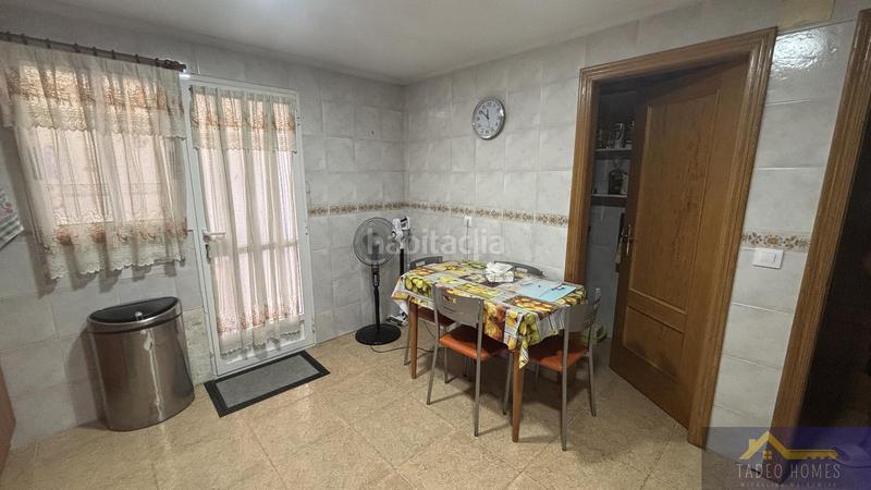 Foto cb480eab-6ba5-4755-bb0a-479b8e4c32b6. Casa a aurora climent 25 a Santomera