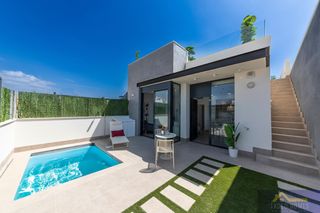 Xalet a San Juan de los Terreros. Pulpívilla
