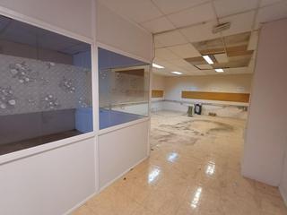Local Comercial en Parque Lagos