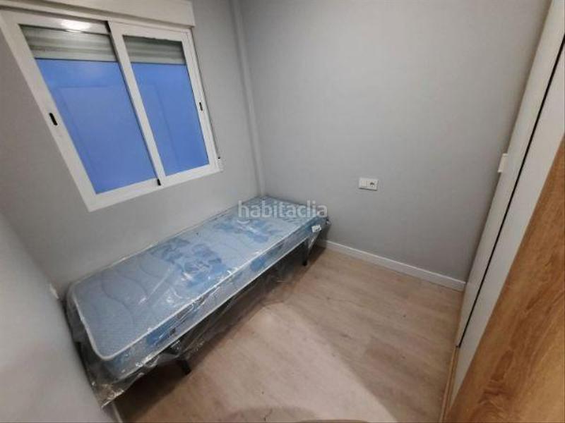 Foto 0f2d4764-1d8e-42c0-b38d-416ec40bea06. Piso en Plaza de Toros Granada