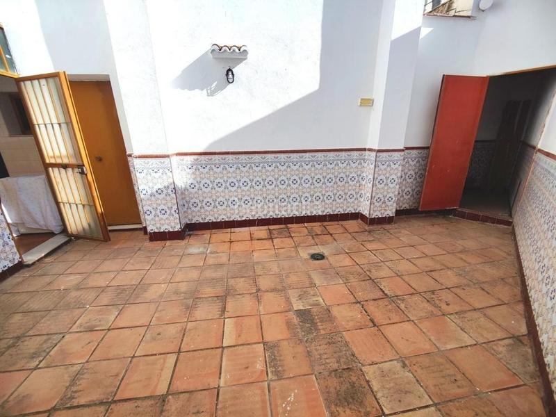 Foto fe24ab45-bbe2-40ca-921e-4cd000bd82f4. Alquiler casa en San Ildefonso Granada