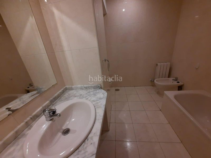 Foto dab5c71e-5e70-46d6-bef6-de9c245ff44a. Pis amb calefacció a Fígares Granada