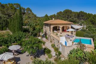 Masia a Andratx. Lujosa casa de campo en venta en andratx, mallorca