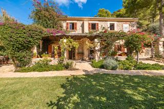 Masia a S´Arracó. Encantadora finca mallorquina a la venta en sarraco, mallorca