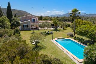 Country house in Ciutat d´Alcúdia. Gran oportunidad para adquirir una casa de reciente construcción