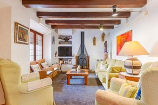 Mas à Pollença Poble. Preciosa casa de pueblo con gran terraza a la venta en el centro