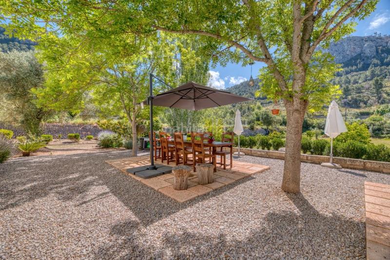 Foto e05f4730-c2f7-4696-b43d-6712dfd1d562. Masía finca rústica perfectamente situada en venta en la tranquila , mallorca en Esporles