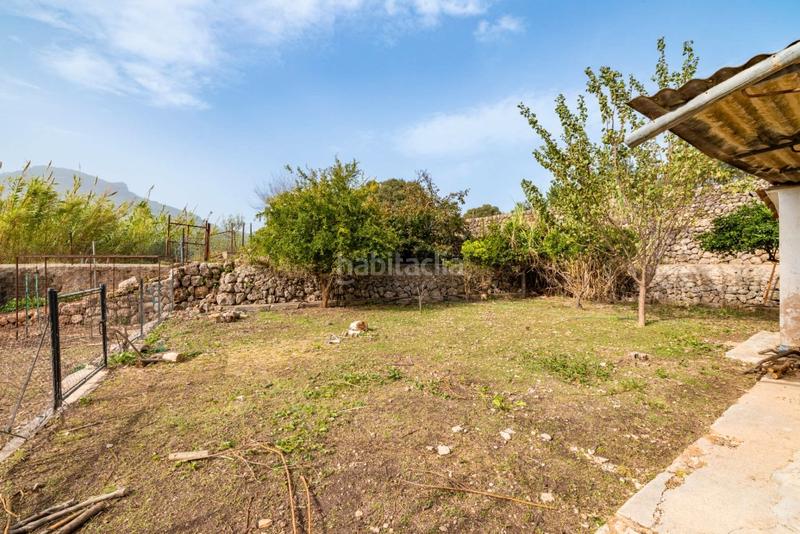 Foto f5bec342-c17e-4f78-b84e-a57e406e2e0c. Masia amb aparcament a Sóller