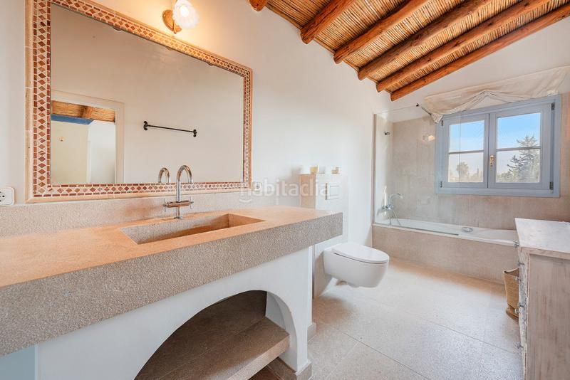 Foto c80c6d83-9118-4976-85b6-39b0572de46c. Masía encantadora villa de campo con etv en venta, moscari, norte mallorca en Selva