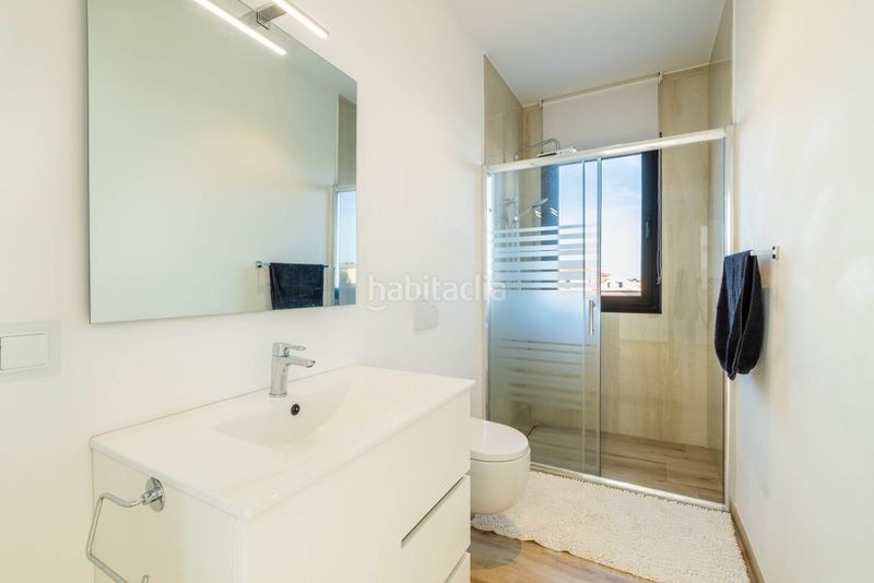 Foto cb5928a1-7129-4581-80ea-4aecd5931164. Xalet amb calefacció aparcament piscina a Cales de Mallorca Manacor