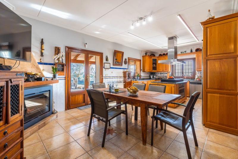 Foto 8eeb1721-4059-4619-b133-045b2e944320. Masia amb calefacció aparcament piscina a Santa Margalida poble Santa Margalida