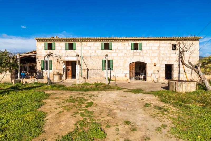 Foto 20d3dc9a-5747-47b9-b422-35adace73891. Bauernhof mit parking in Santa Coloma de Farners