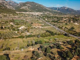 Mas à Selva. Preciosa parcela en venta con bancales entre selva y caimari, ma