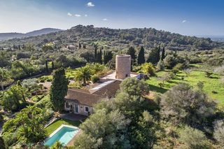 Masia a Felanitx Poble. Molino histórico totalmente legal con vistas al mar en venta en